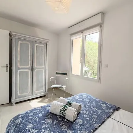 Nyaraló La Maison Joffre, 6 Voyageurs